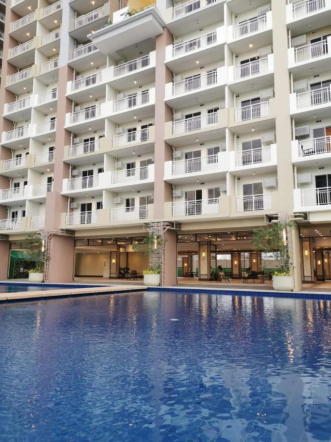 Infina Towers Project 4 Aurora Boulevard Quezon City Manila Dış mekan fotoğraf