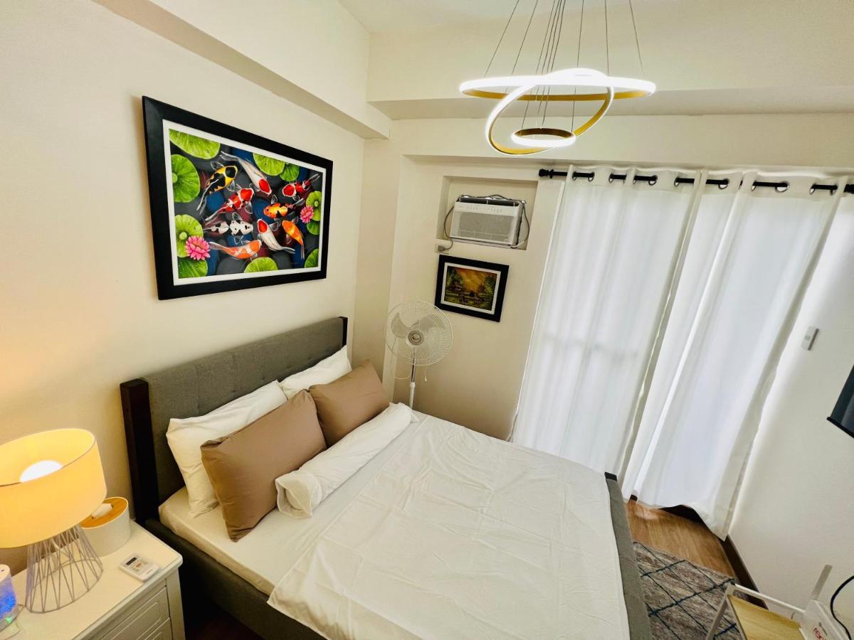 Infina Towers Project 4 Aurora Boulevard Quezon City Manila Dış mekan fotoğraf